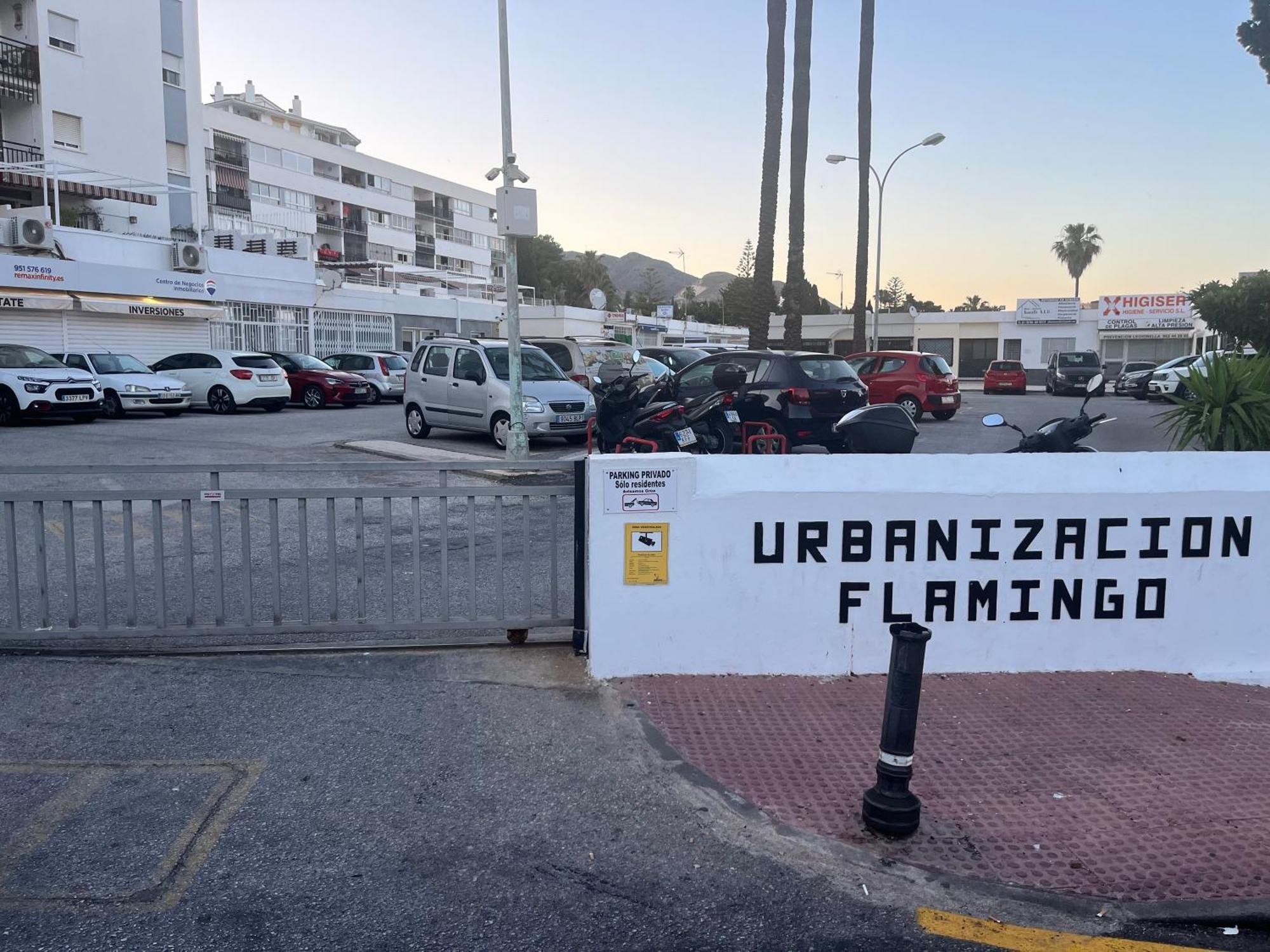Mrv Apartamento Al Lado De La Playa Con Parking Benalmádena Eksteriør bilde